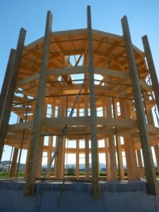 Lesena konstrukcija osrednje opazovalnice, foto: Borut Mozetič 