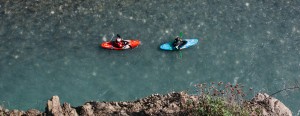 Rok Rozman in Žan Kunčič na zadnji veliki prosto tekoči reki v Evropi - reki Vjosi  ©Anže Osterman