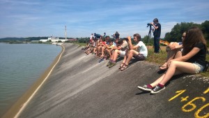 Med obiskom na Ormoškem jezeru smo opazovali tudi črno raco, ki se v Sloveniji pojavlja izjemno redko. foto: Tilen Basle